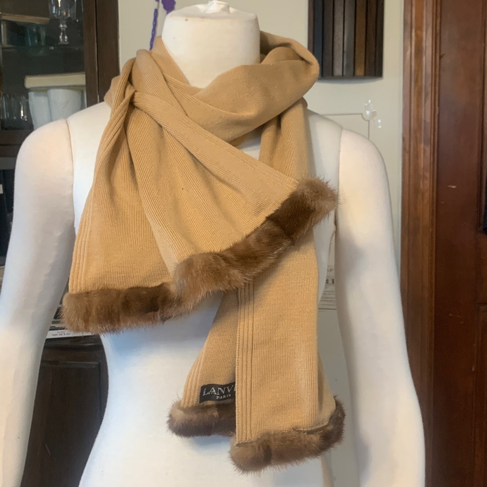 LANVIN PARIS LUXURY CHIC VINTAGE CAMEL KNIT SCARF WITH MINK TRIM - Picture 2 of 12